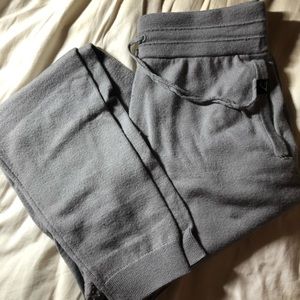 GYMSHARK JOGGERS